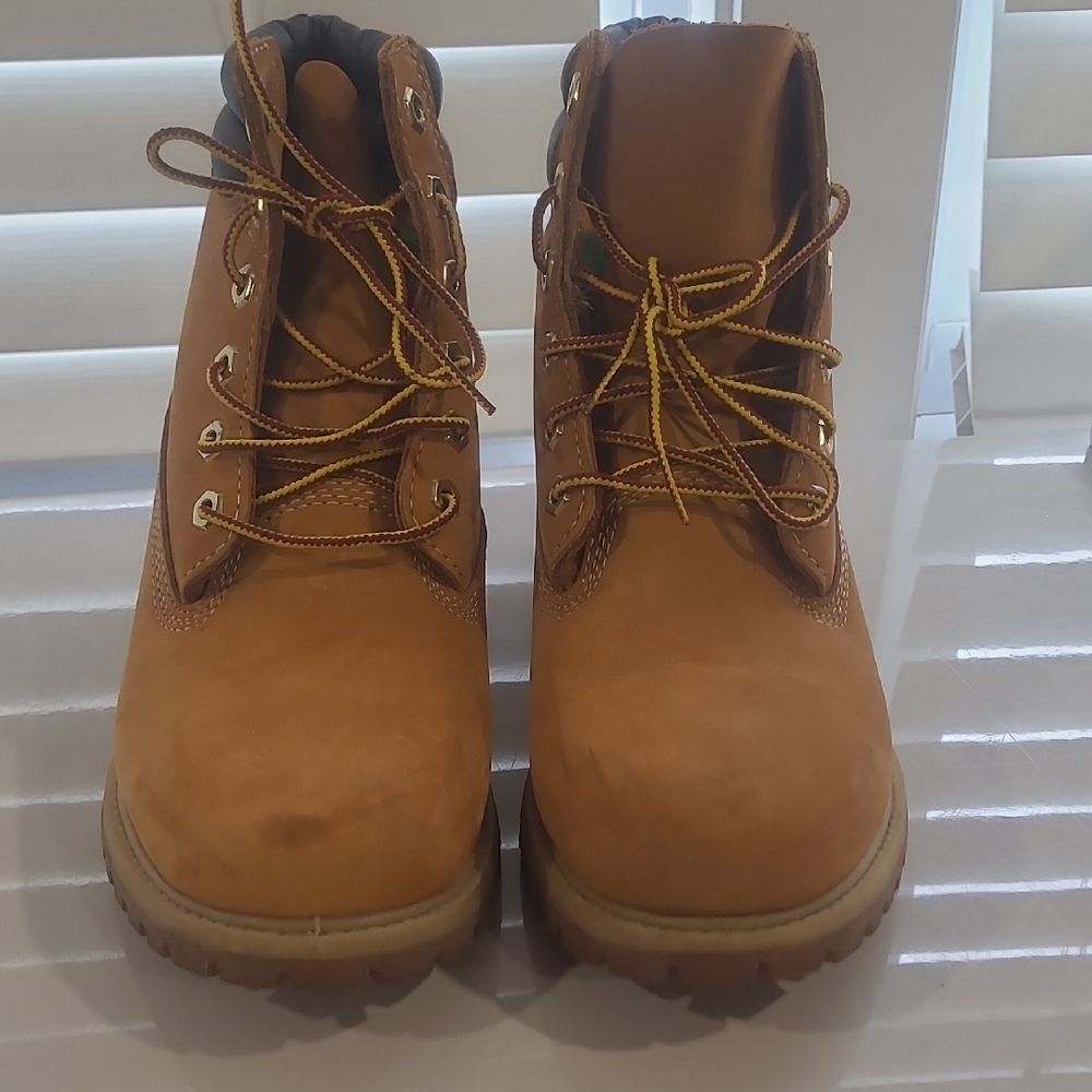 Timberland Tan Lace-Up Combat Boots